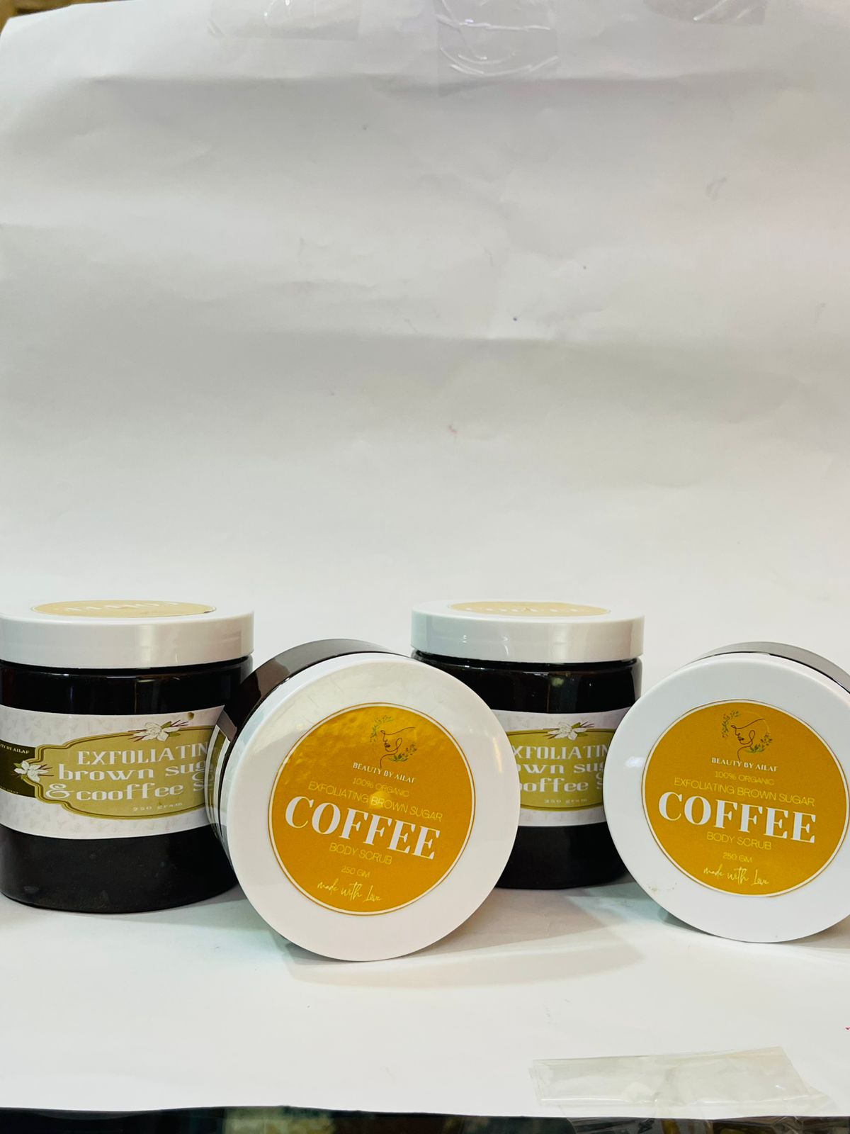 Exfoliating brown suger coffee scrub